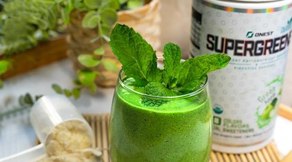 POST WORKOUT GREEN SMOOTHIE