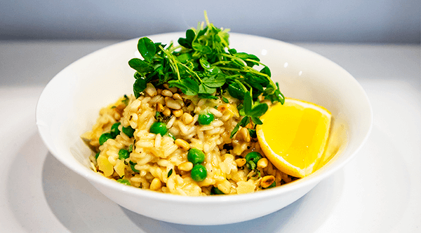 CHICKEN,PEAS AND PINE NUTS RISOTTO